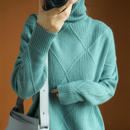 Cashmere turtleneck sweater: Elegance and comfort for winter 