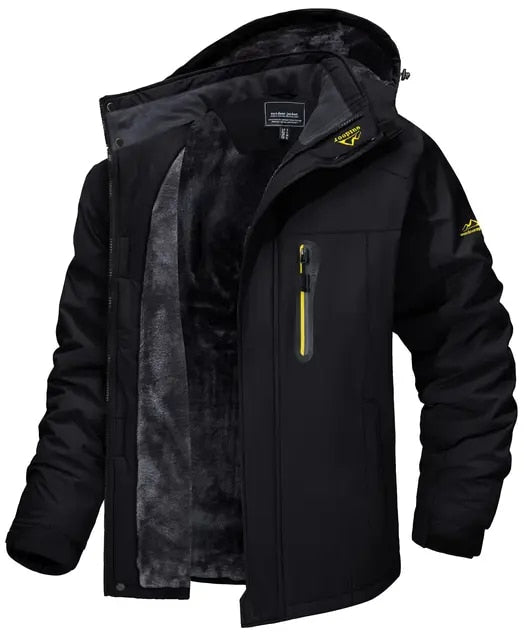 Outdoorguard Pro | Ultimate Shipping Jacket na vonkajšej strane